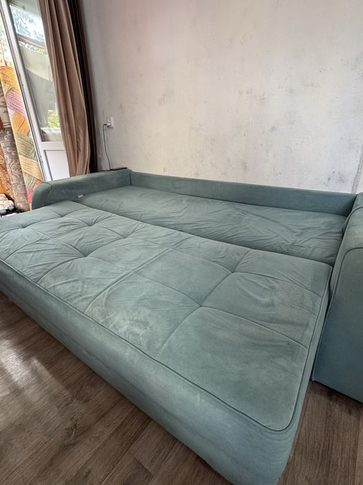 Продам хороший большой диван дешево !!!