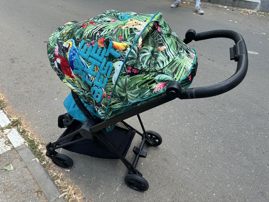 Carucior 3 in 1 Cybex Mios 3.0 We The Best by Dj Khaled