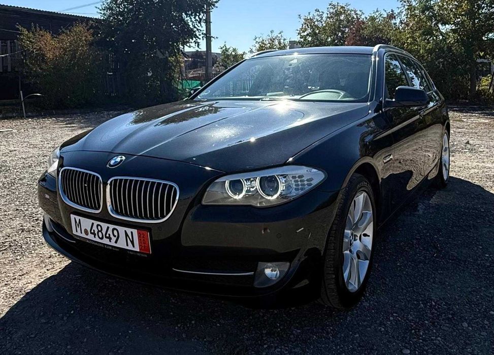 BMW Seria 5 2011 — imagine 3