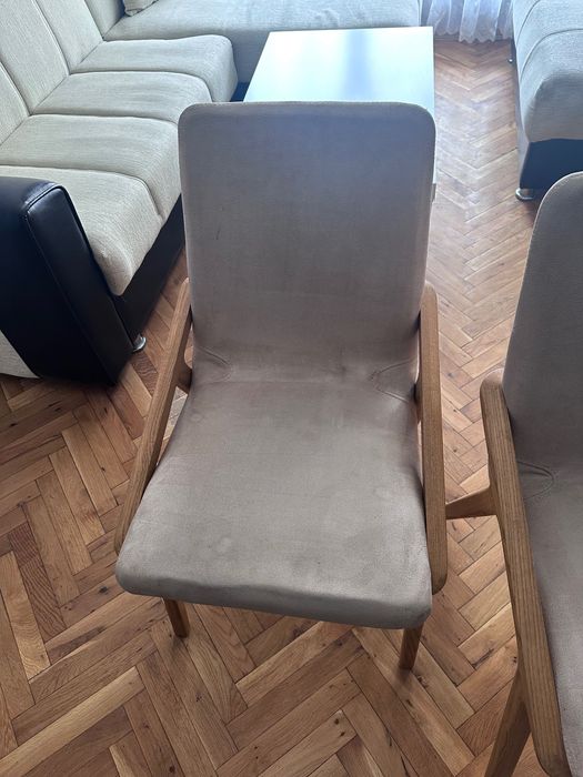Продавам 4 стола OZZO + маса подарък