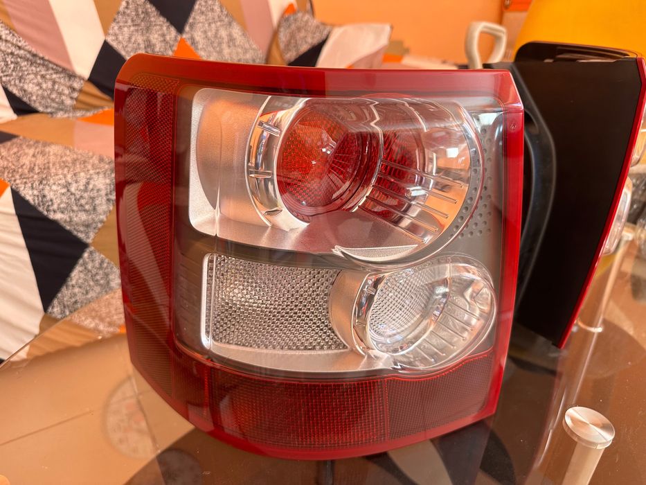 Продавам части за ланд Ровер спорт 2007