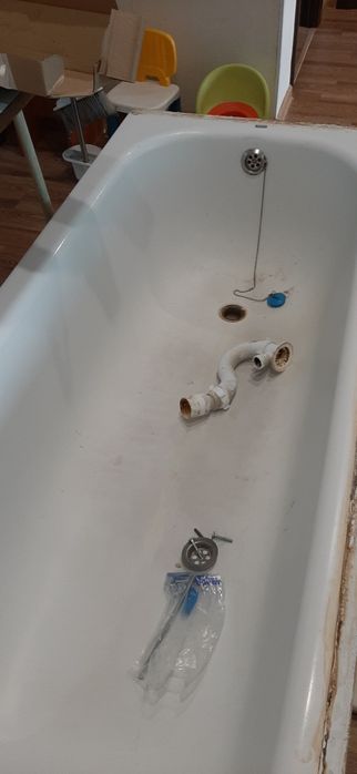 Продам железную ванну