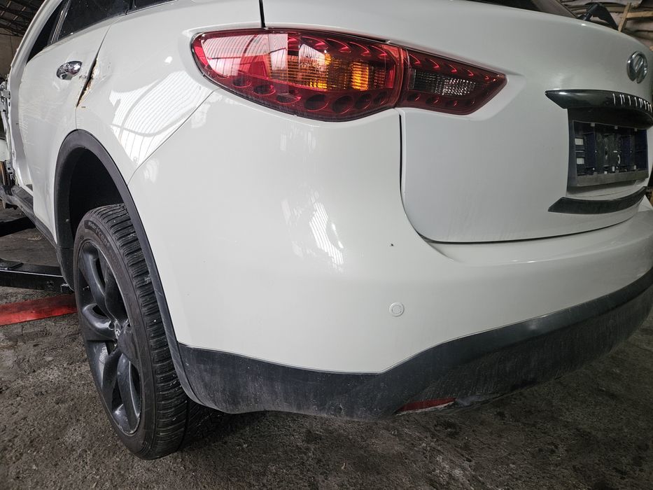 Задна броня за Infiniti QX70