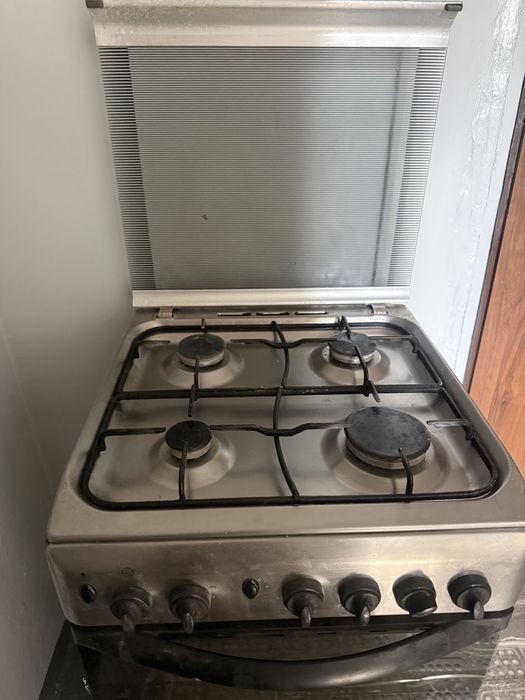 Газовая плита INDESIT