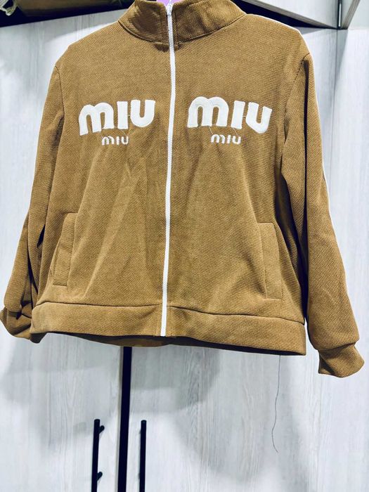 Stylish unisex tracksuit set-Brown