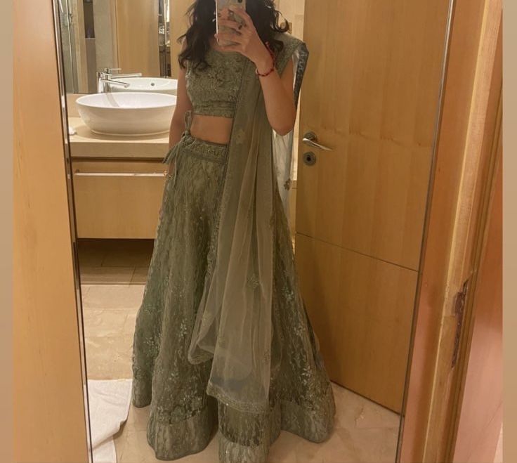 Лехенга (ленга) индийский костюм женский в аренду