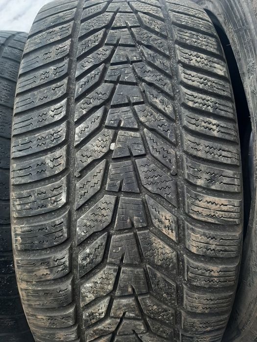 Продам шины 235/45/18 купер