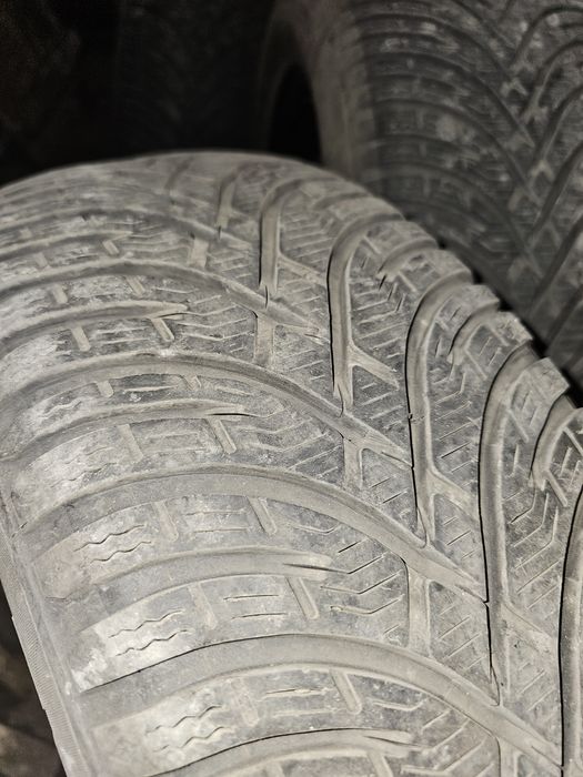 Зимни гуми 205/55 R16