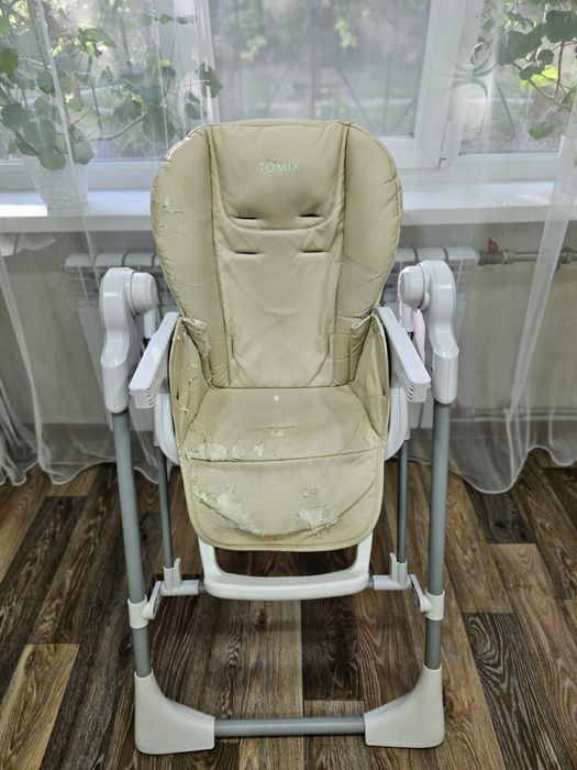 Стульчик для кормления/качелях Tomix Butterfly