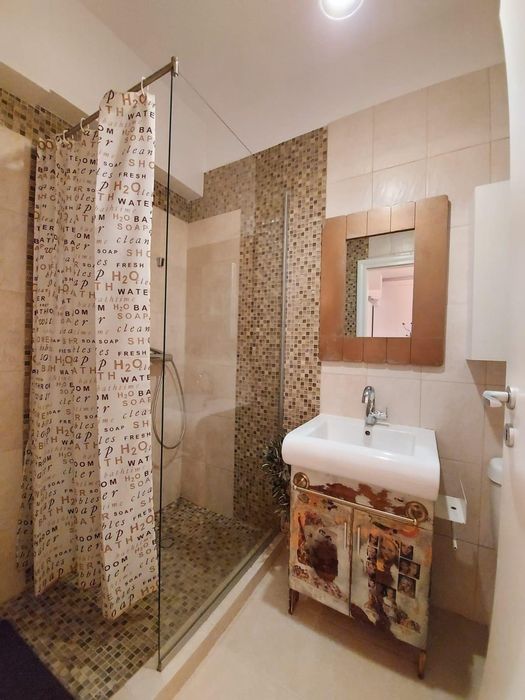 lnchiriez apartament 2 camere  zona  rond Alba Iulia sector 3 Bucuresti
