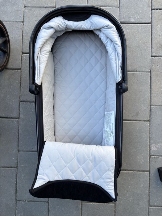 Carucior Venicci Tinum Black 3 in 1