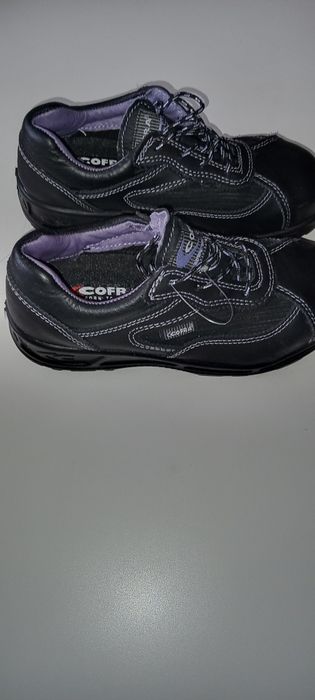 Работни обувки размер 35