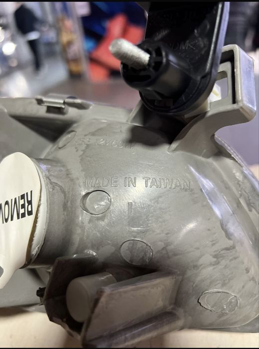 Фара камри 25 австралия/ араб