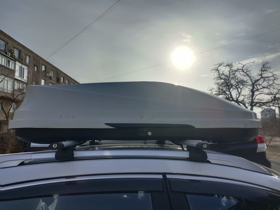 Продается багажный бокс 560л