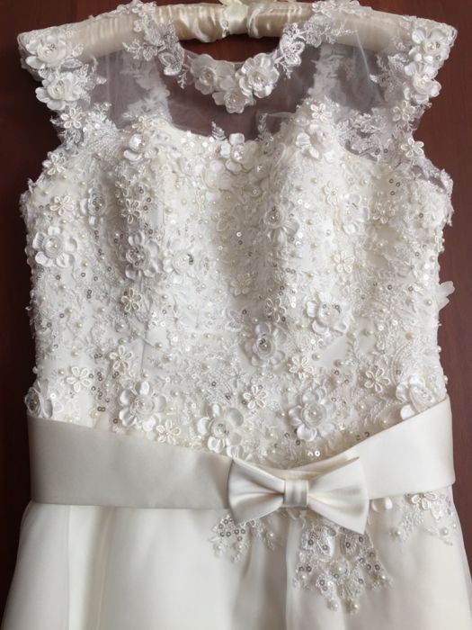 Красивое свадебное платье!