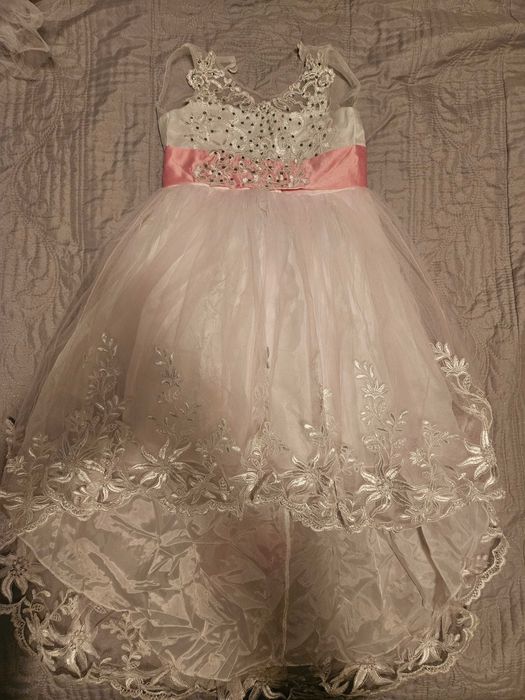 Официална рокля за момиче