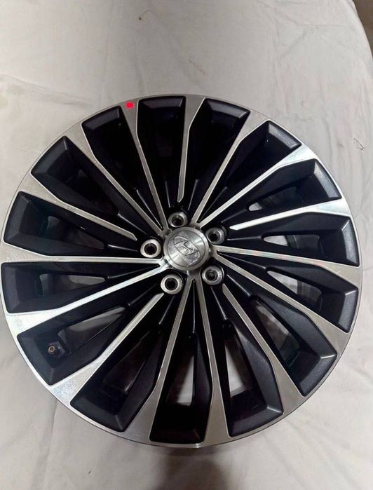 Genesis G90 20R 5/114.3 Diska