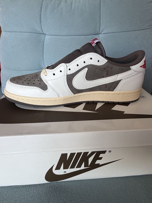 Travis Scott Jordan 1 Low Reverse Mocha