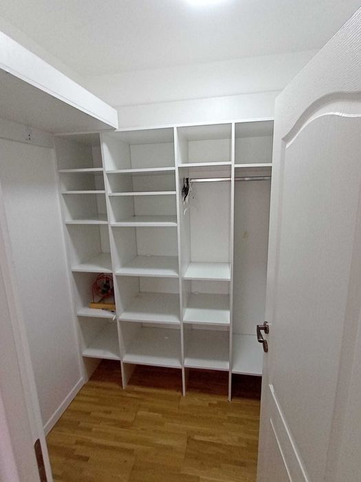 Inchiriez apartament  o camera+open space, zona Lidl Grănicerilor