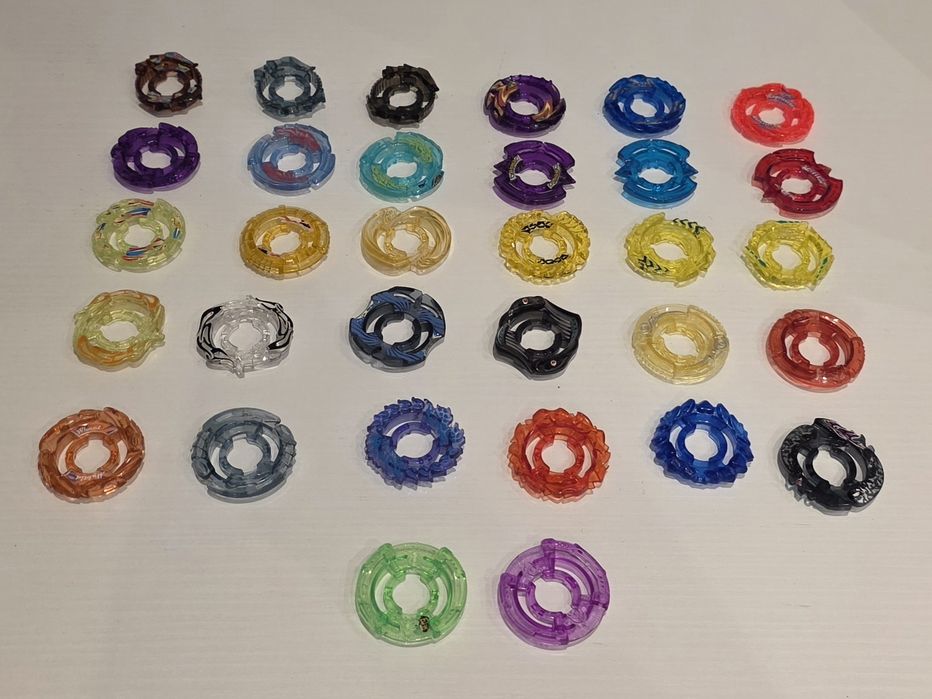 Бейблейд,Beyblade,Bey blade,Бей блейд-части и изтрелвачки
