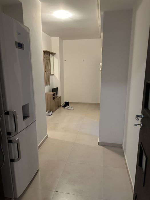 Vand apartament 2 camere, decomandat