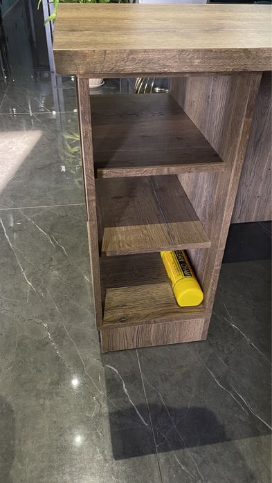 Продам Ресепшен в отличном состояние