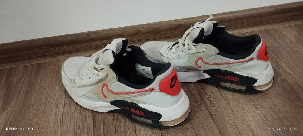 Маратонки Nike Air Max Excee