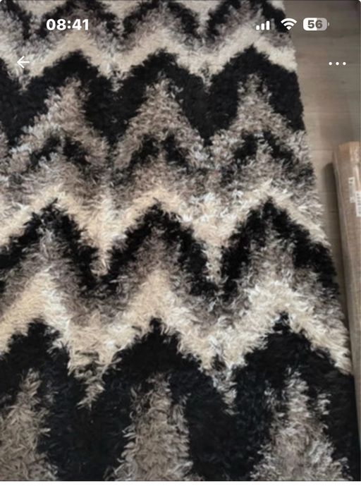 Covor shaggy impecabil