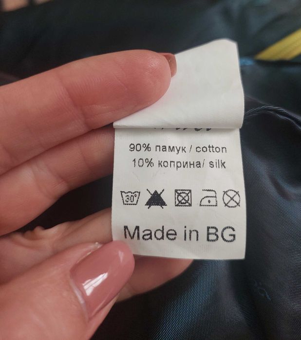 Рокля на цветя от Vivel Fashion.