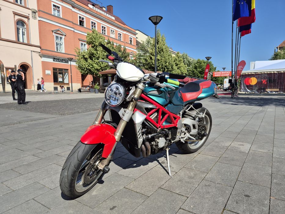 MV Agusta Brutale 910r
