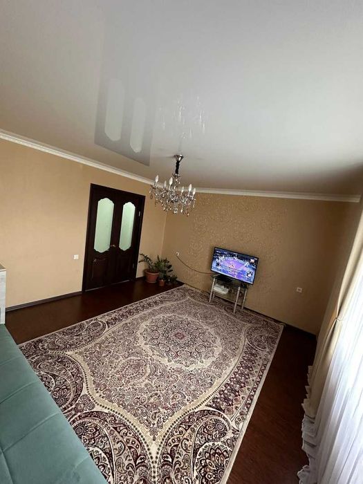 Продам СРОЧНО 4 комнатную квартиру