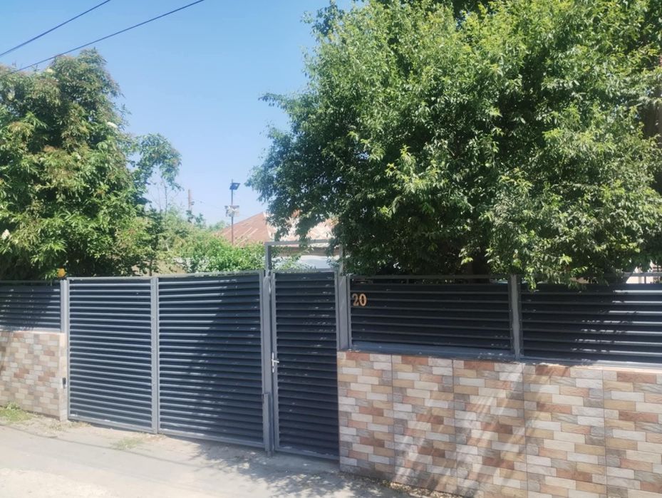 Casă de vânzare Comuna Sfântu Gheorghe, Sat Malu, Jud. Ialomița

Vă propunem spre vânzare o casă spațioasă și complet utilată, amplasată la drumul naț