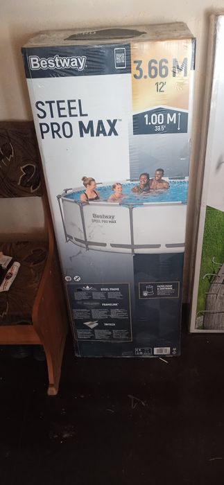 Срочно продам бассейн Bestwey со всеми комплектующими