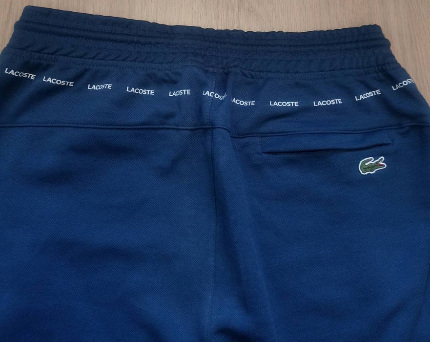 Мъжки спортни панталони Armani, Lacoste