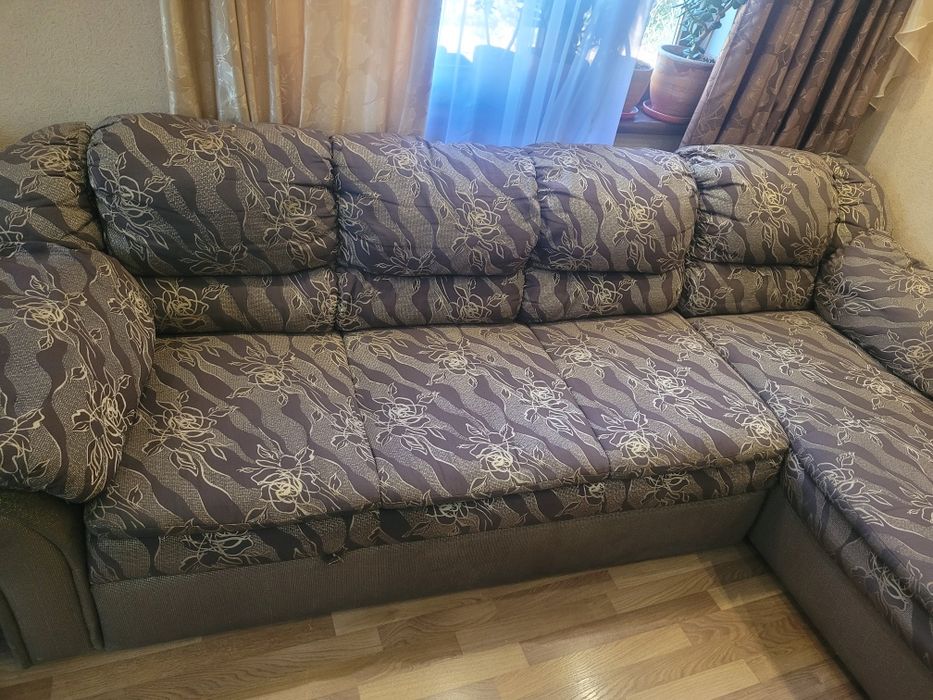 Продам мягкий уголок