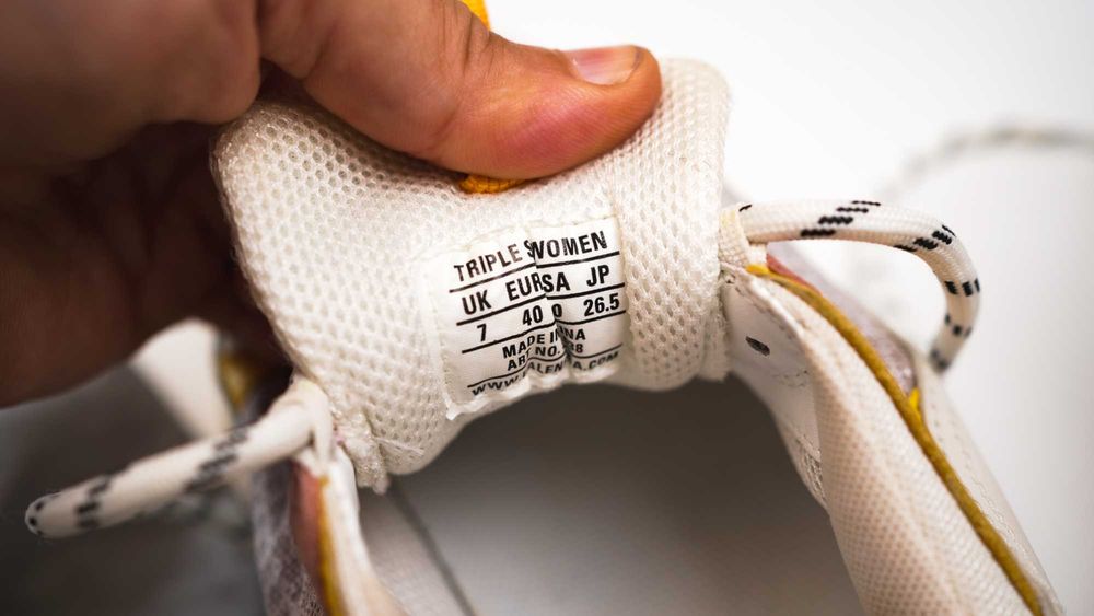 Sneakers Balenciaga originali, marimea 40, stare foarte buna