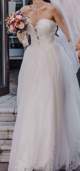 Булчинска рокля - бяла