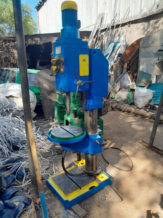 Продам сверлильный станок