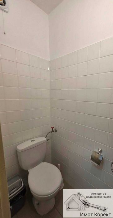 Дава се под наем Четиристаен апартамент в Асеновград - 90 кв.м за 348.84 € - Снимка #8