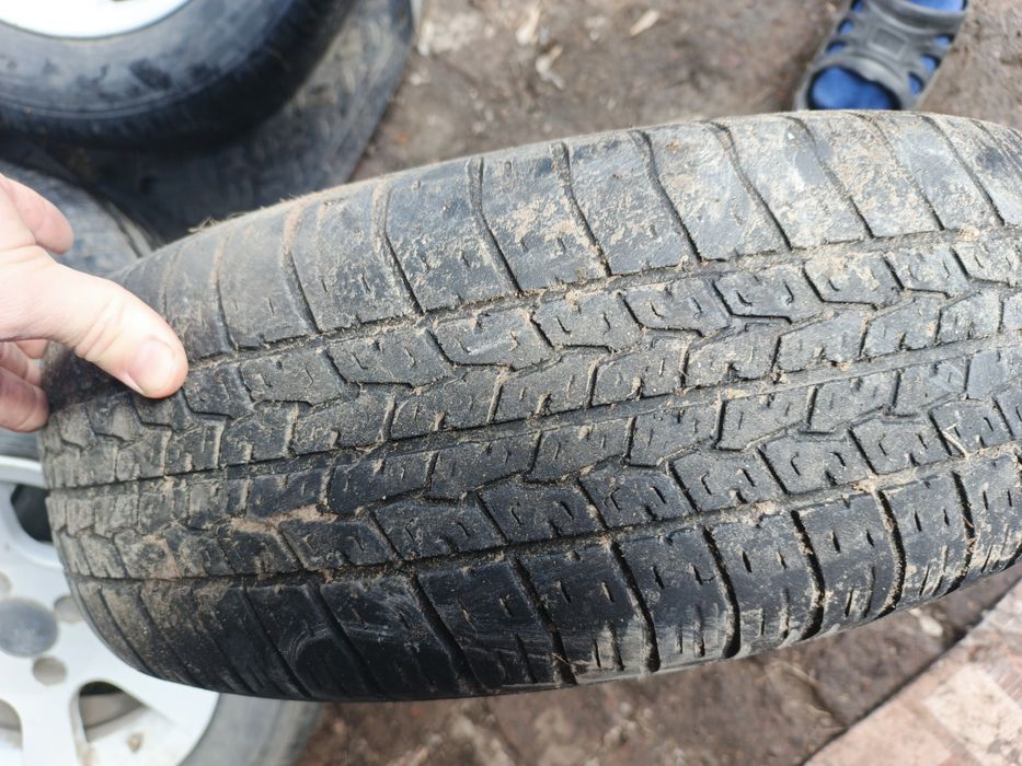 Продам колеса лето  с дисками