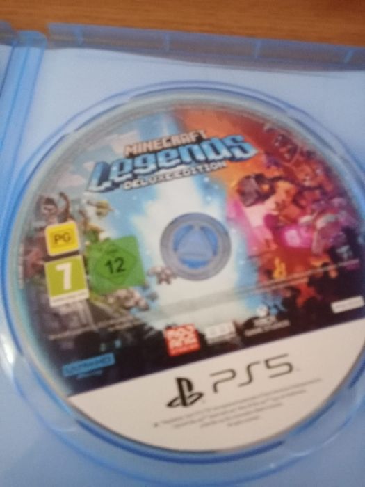 joc ps5 Minecraft legends deluxe edition folosit foarte putin