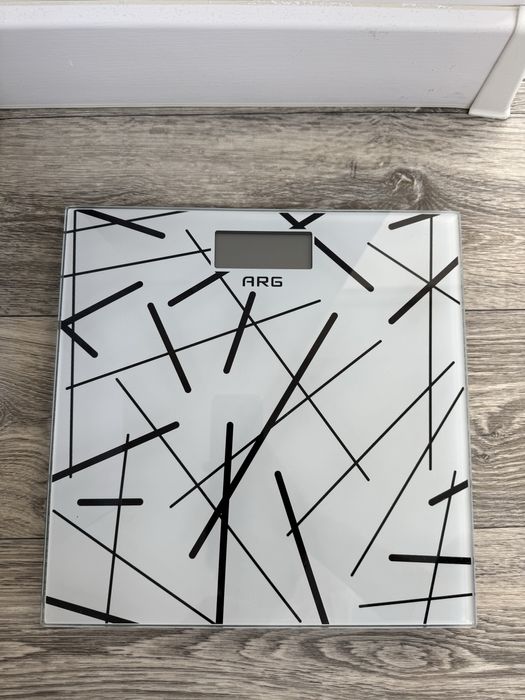 Продам весы напольные