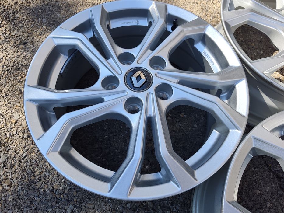 16" оригинални алуминиеви джанти за Renault/Nissan/Dacia...