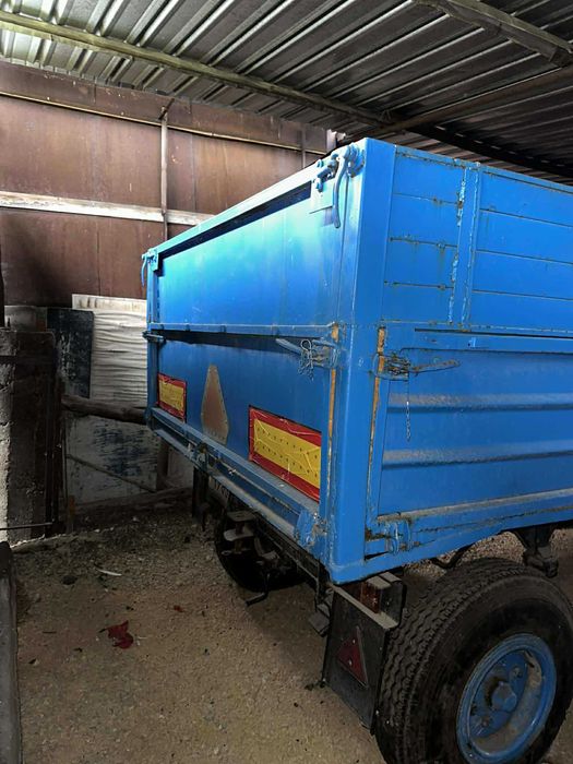 Ремарке за трактор