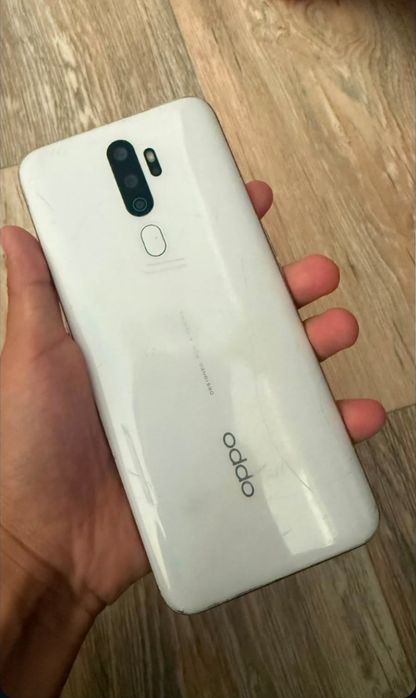 Оппо а5  телефон