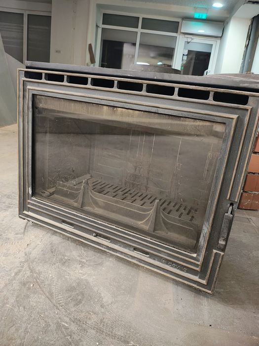 Focar semineu DeVille