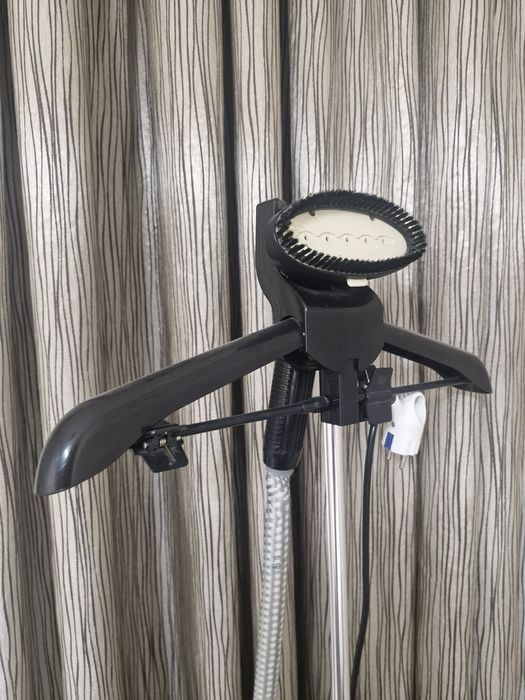 Отпариватель вертикальный