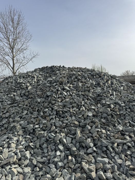 Piatra garduri/ piatra concasata/ piatra decorativa