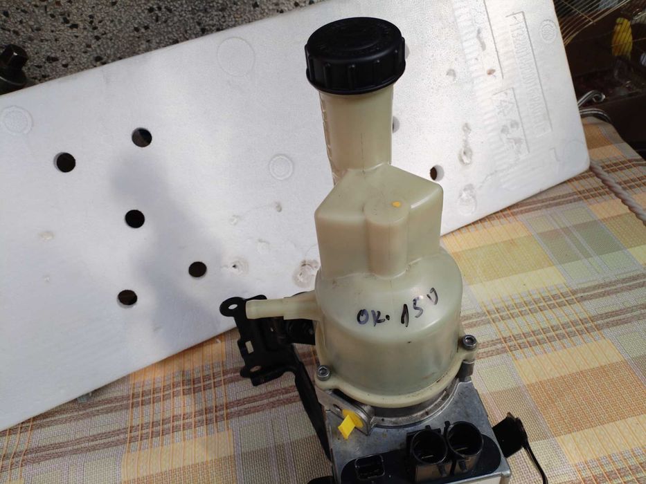 Ел помпа хидравлична Fiat Scudo  Tipo  Тойота Auris 2016/23г