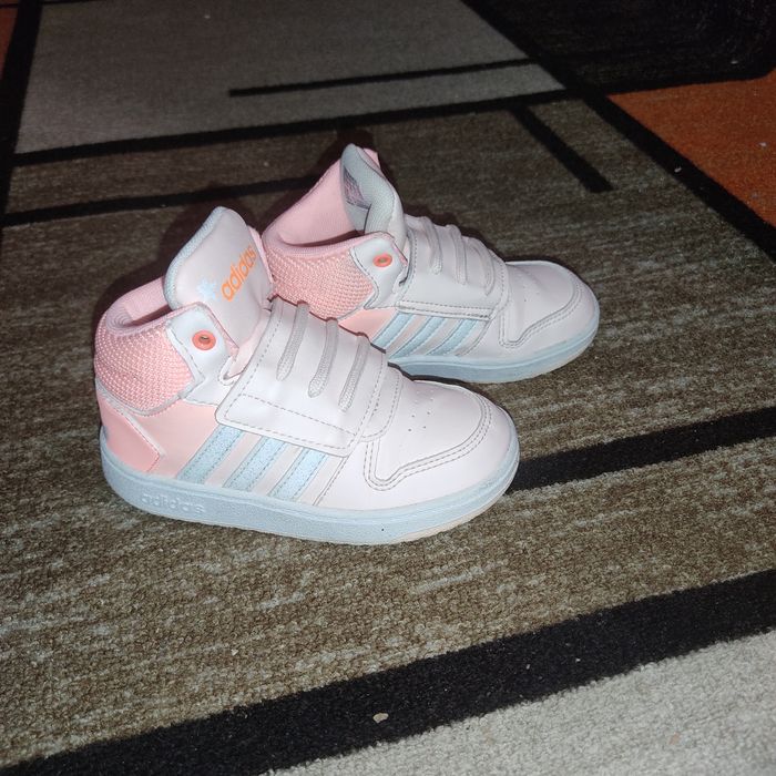 Кецове Адидас 26 номер